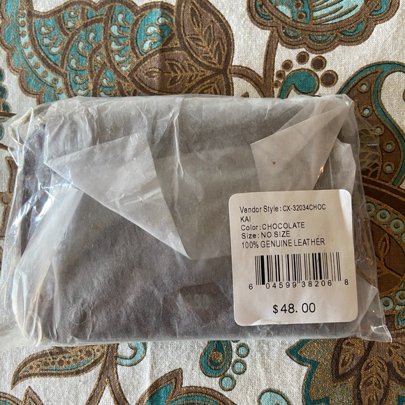 **Last One ** HOBO Kia Leather Card Case - Picture 6 of 6